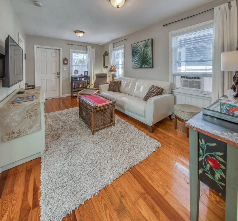 126 N F Street, Lake Worth Beach, FL 33460 - #2