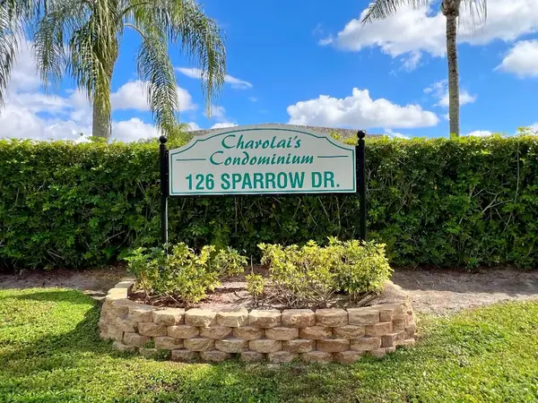 126 Sparrow Drive #19a, West Palm Beach, FL 33411