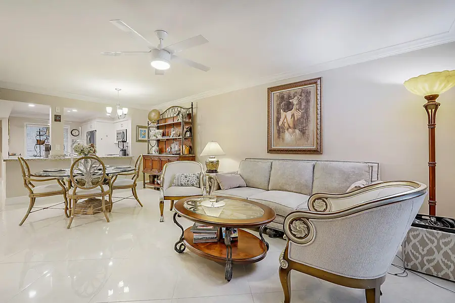 7286 Huntington Lane #204, Delray Beach, FL 33446 - #2