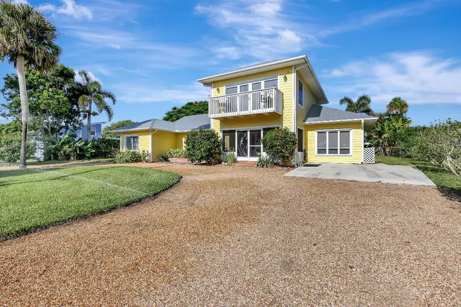 7501 S Indian River Drive, Fort Pierce, FL 34982 - #2