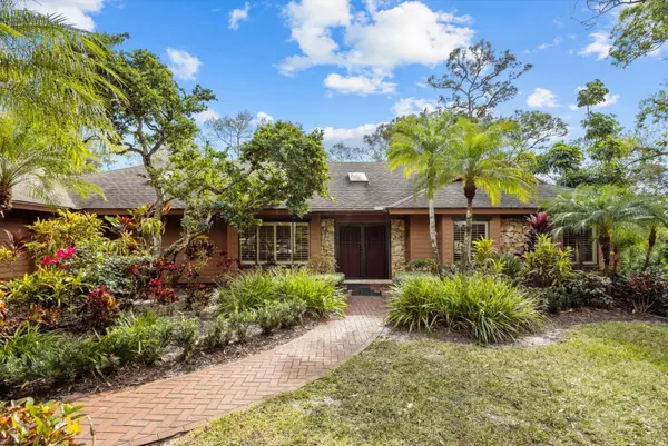 1995 SW Saint Andrews Drive, Palm City, FL 34990