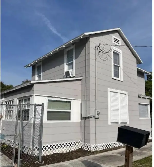 119 S 11th Street, Fort Pierce, FL 34950