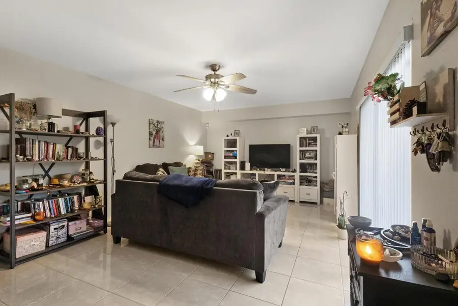 245 Charter Way, West Palm Beach, FL 33407 - #3