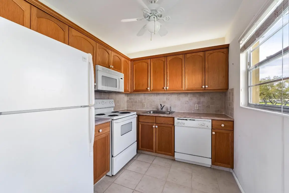 200 Dorset E, Boca Raton, FL 33434 - #1