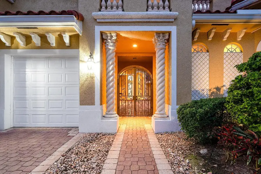 7077 Via Mediterrania, Boca Raton, FL 33433 - #2