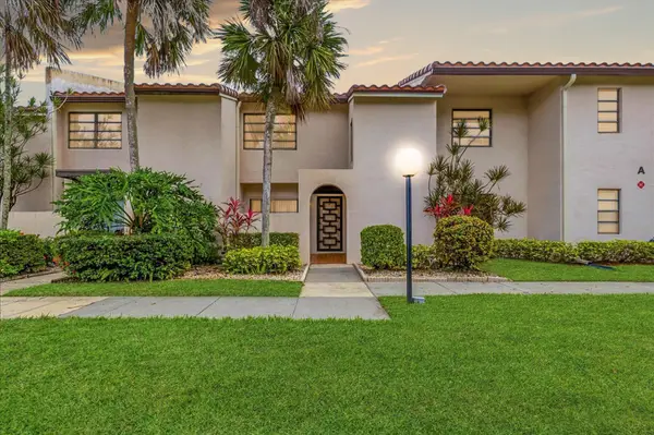 21386 Juego Circle #10c, Boca Raton, FL 33433