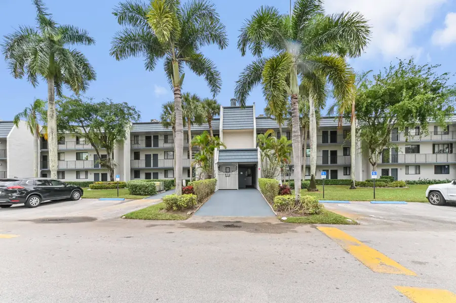 4411 Trevi Court #105, Lake Worth, FL 33467 - #3