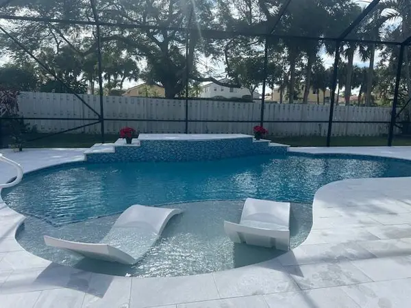 5260 Indianwood Village Lane, Lake Worth, FL 33463