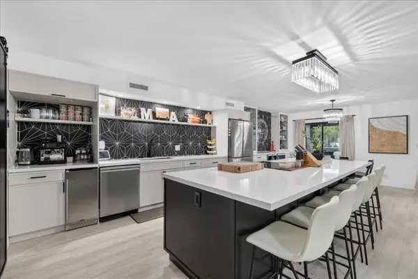 9729 N New River Canal Road #628, Plantation, FL 33324