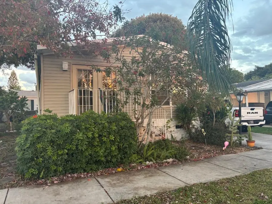 6566 NW 34th Ave Lot#h009 Avenue, Coconut Creek, FL 33073 - #2