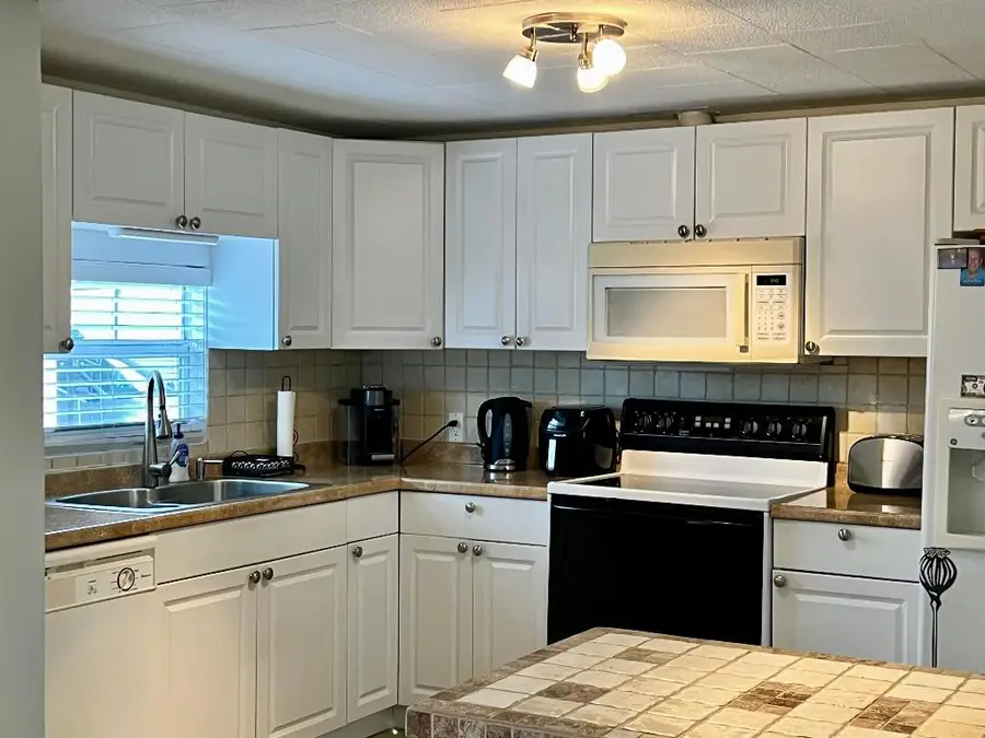 3325 Street Street, Hollywood, FL 33021 - #3