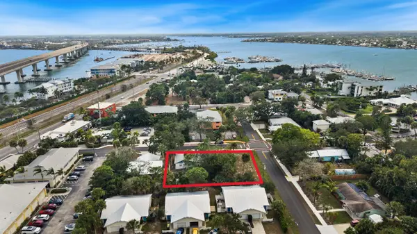 621 NW Australian Street, Stuart, FL 34994