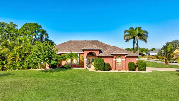 539 SE Nome Drive, Port St Lucie, FL 34984