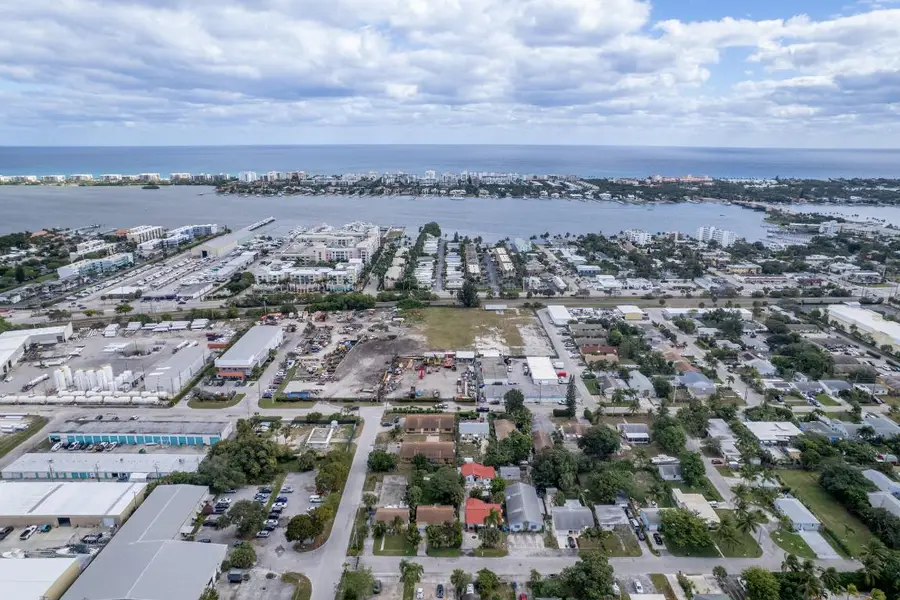 730 N 5th Street, Lantana, FL 33462 - #2