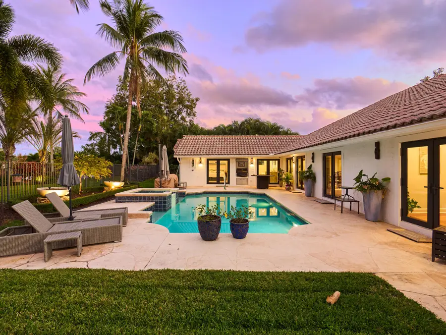 3700 Embassy Drive, West Palm Beach, FL 33401 - #3