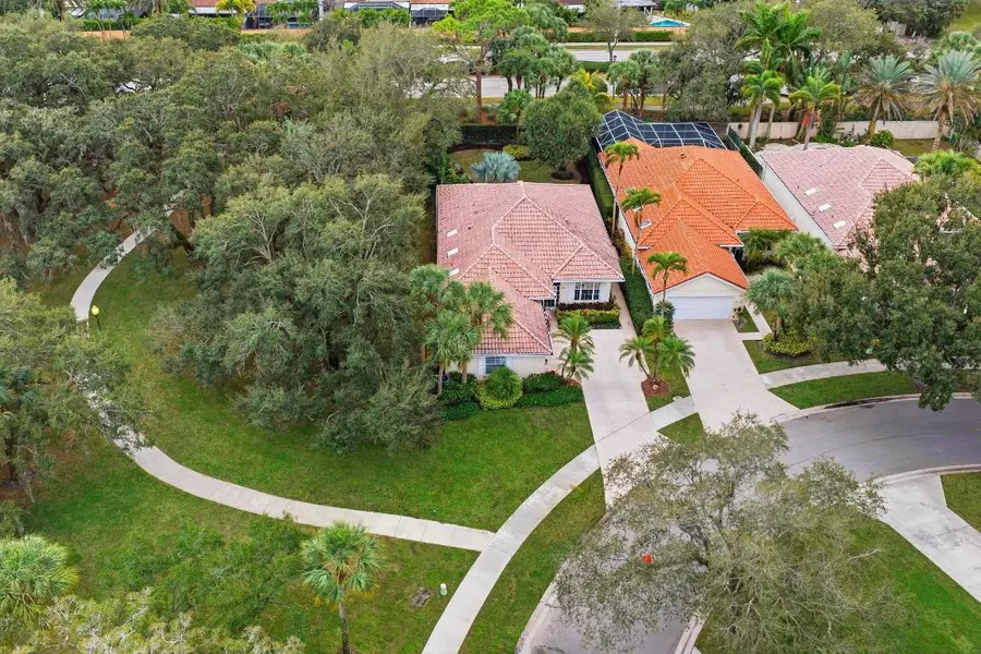 325 Kelsey Park Circle, Palm Beach Gardens, FL 33410 - #2
