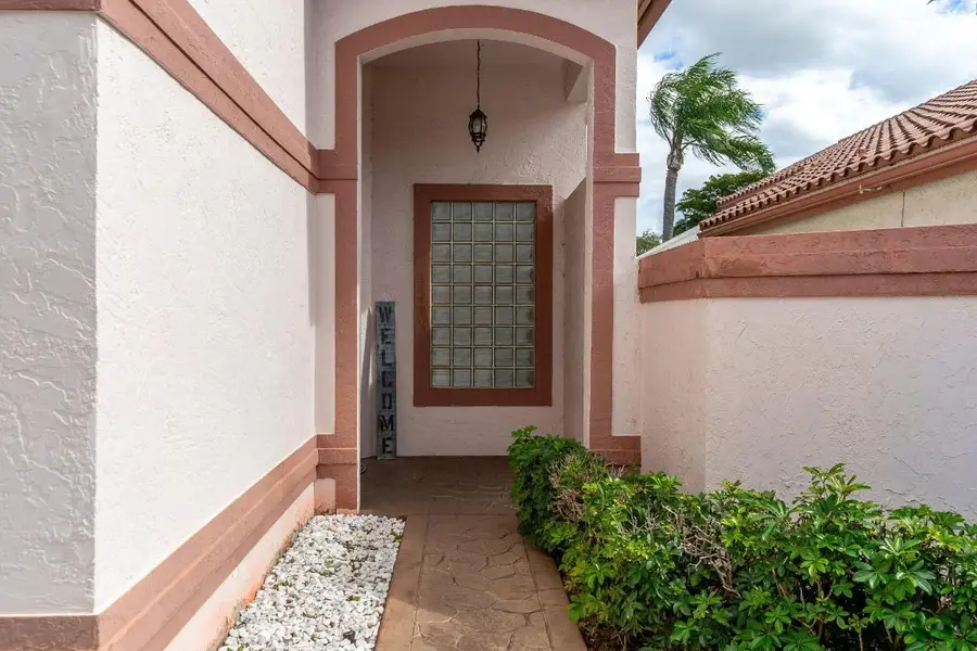 10122 Lexington Circle N, Boynton Beach, FL 33436 - #3