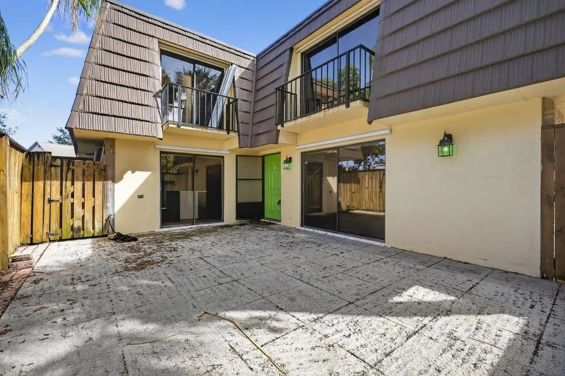 310 3rd Court, Palm Beach Gardens, FL 33410 - #1