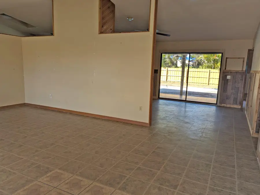 5511 Paleo Pines Circle, Fort Pierce, FL 34951 - #3