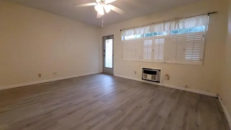 30 Norwich B, West Palm Beach, FL 33417 - #3