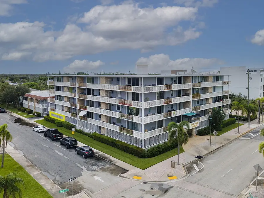 1 S Lakeside Drive #A1, Lake Worth Beach, FL 33460 - #3