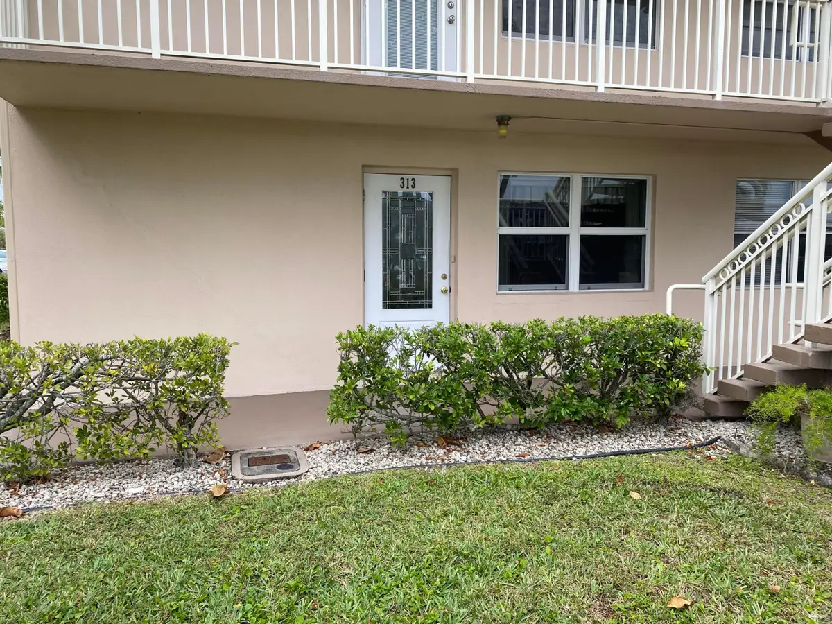 313 Chatham #P, West Palm Beach, FL 33417 - #1