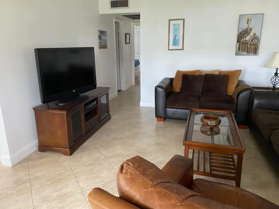 313 Chatham #P, West Palm Beach, FL 33417 - #2