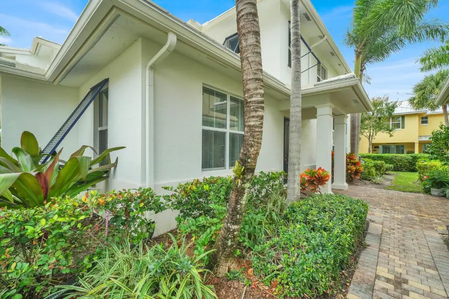 1123 Piccadilly Street, Palm Beach Gardens, FL 33418 - #3