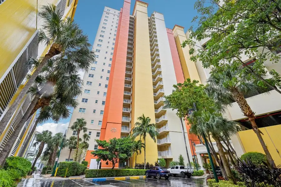 2650 Lake Shore Drive #1006, West Palm Beach, FL 33404 - #2