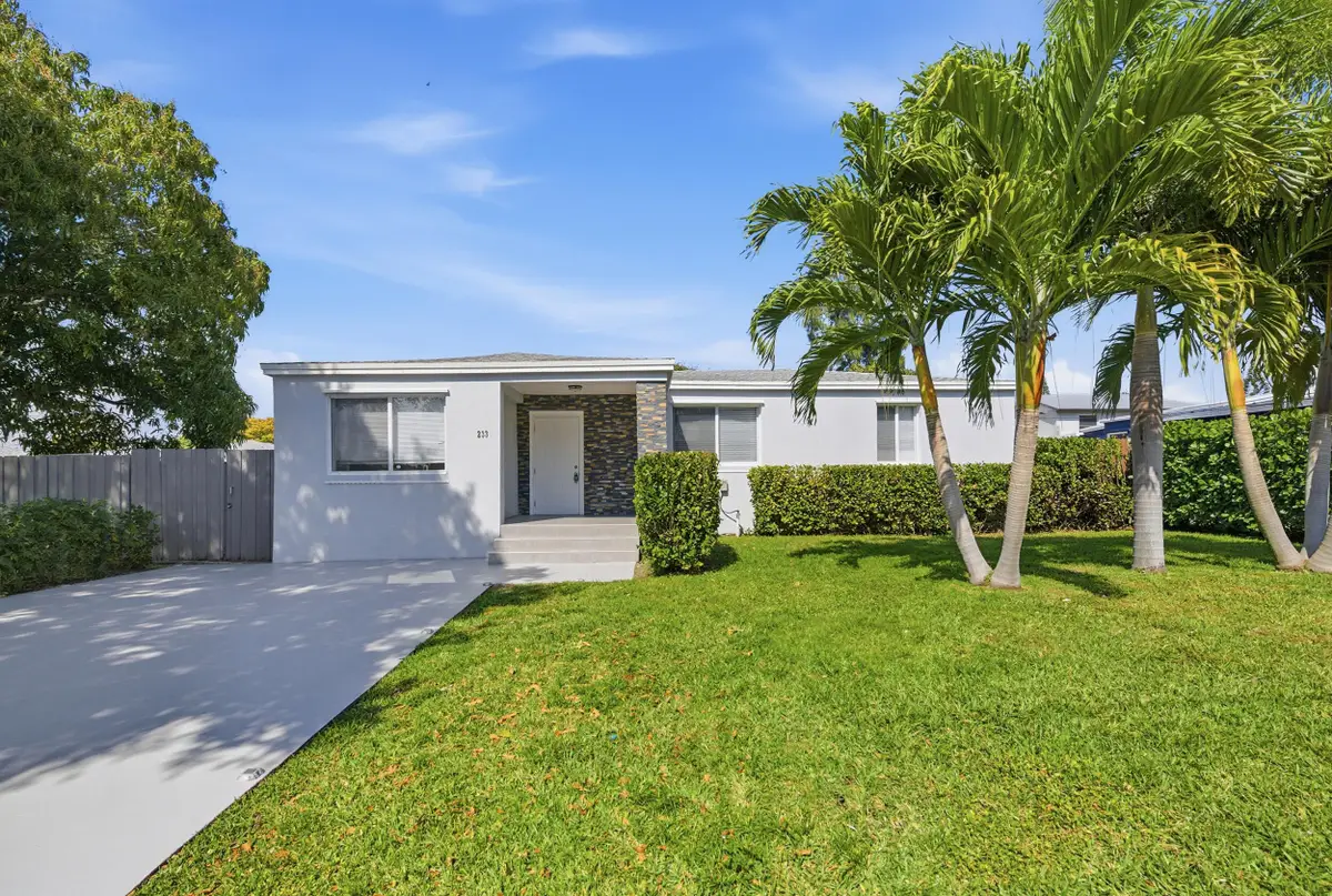 233 NW 6th Avenue, Boynton Beach, FL 33435 - #1