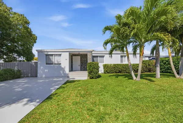 233 NW 6th Avenue, Boynton Beach, FL 33435