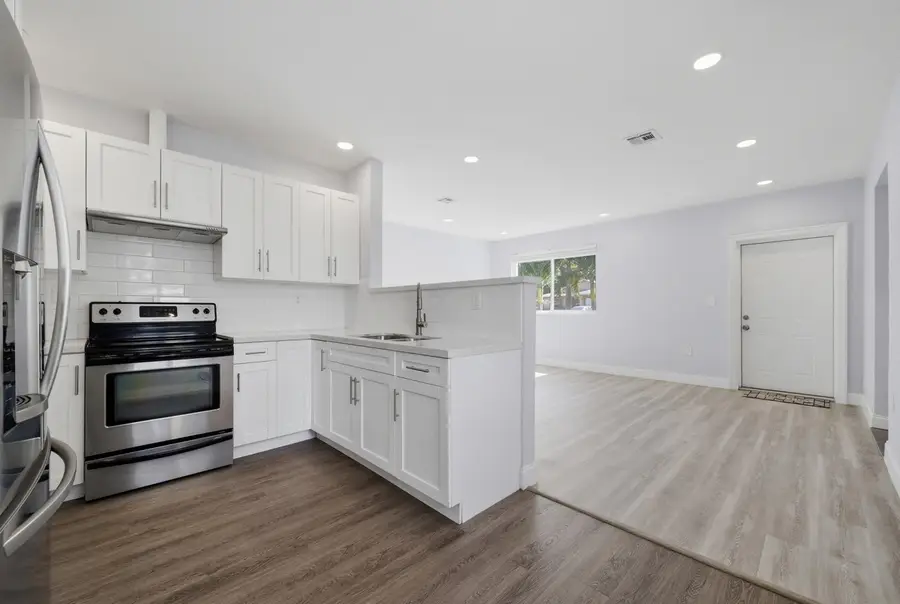 233 NW 6th Avenue, Boynton Beach, FL 33435 - #3