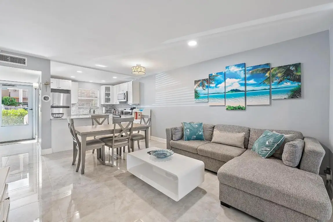 725 Lori Drive #111, Palm Springs, FL 33461 - #1