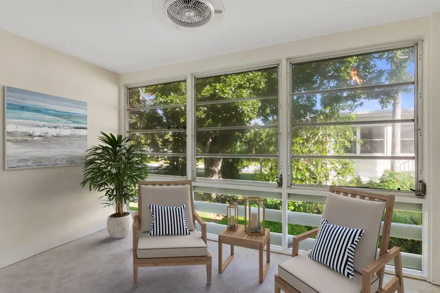 677 Royal Palm Boulevard #6, Vero Beach, FL 32960 - #2