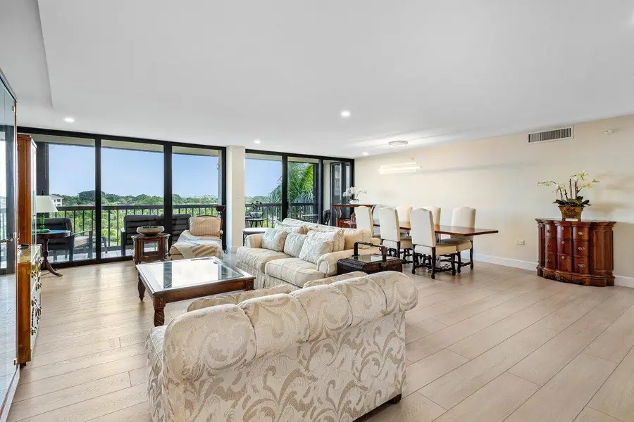 2450 Presidential Way #607, West Palm Beach, FL 33401 - #2