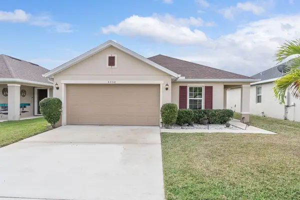 5330 NW Pine Trail Circle, Port St Lucie, FL 34983