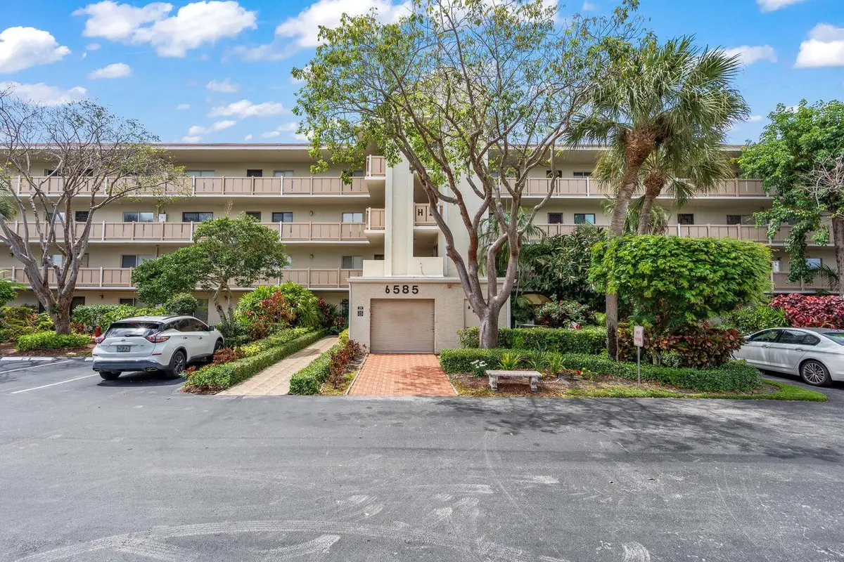 6585 Kensington Lane #204, Delray Beach, FL 33446 - #1