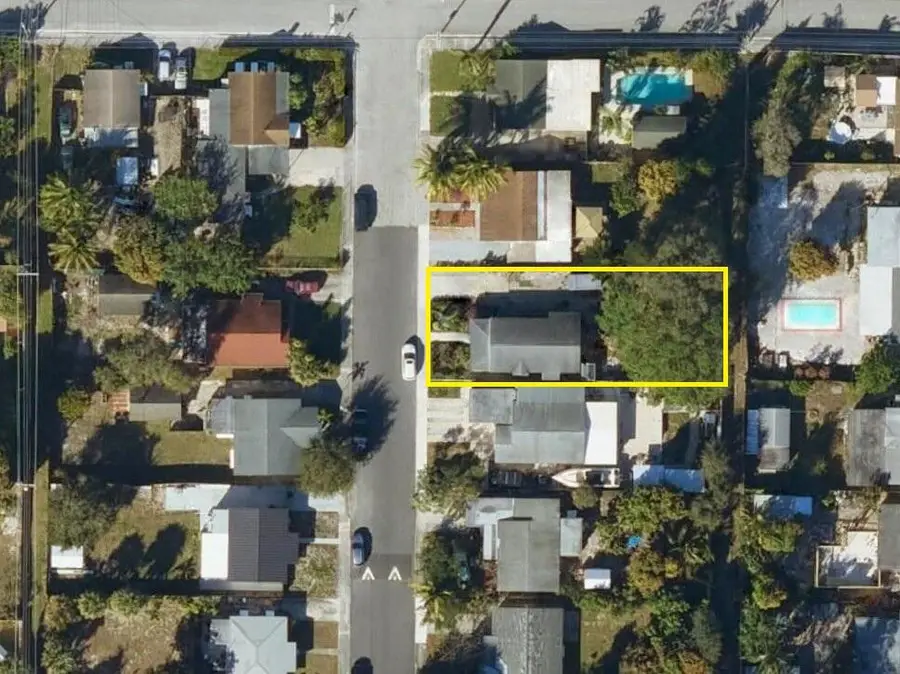 522 N B Street, Lake Worth Beach, FL 33460 - #2