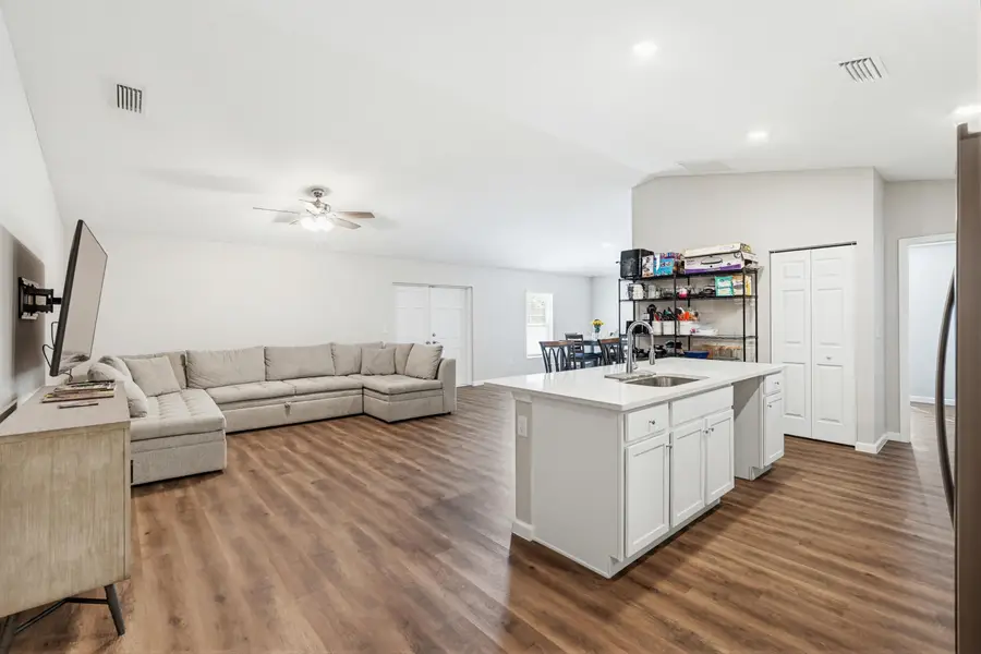 521 NW Colonial Street, Port Saint Lucie, FL 34983 - #3