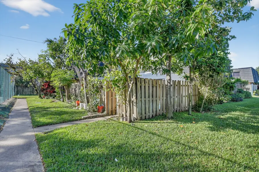 176 Woodland Road, Lake Worth Beach, FL 33461 - #3