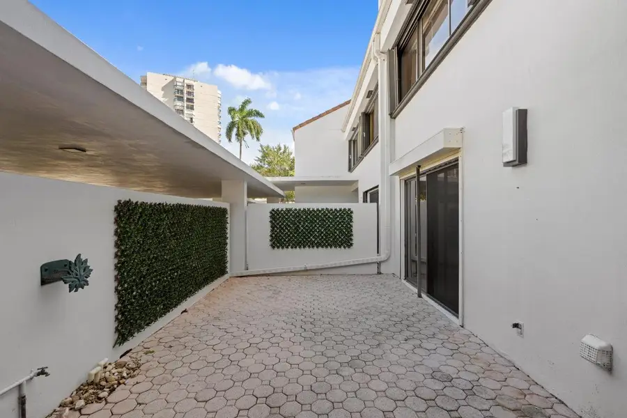 2435 Presidential Way #E, West Palm Beach, FL 33401 - #3