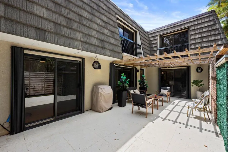 406 4th Terrace, Palm Beach Gardens, FL 33418 - #3