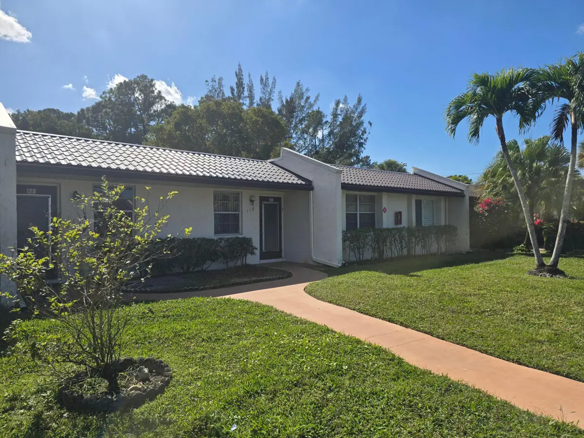 118 Lake Olive Drive, West Palm Beach, FL 33411 - #1