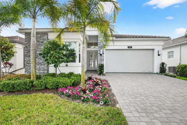 9352 Great Springs Drive, Boynton Beach, FL 33473