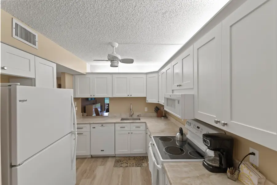 10155 Mangrove Drive #105, Boynton Beach, FL 33437 - #3