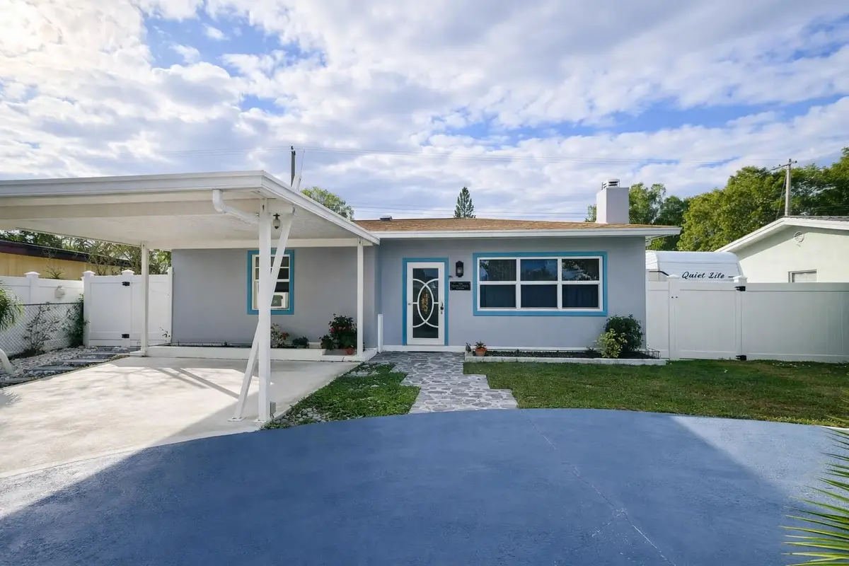 5823 Churchill Circle W, West Palm Beach, FL 33405 - #1