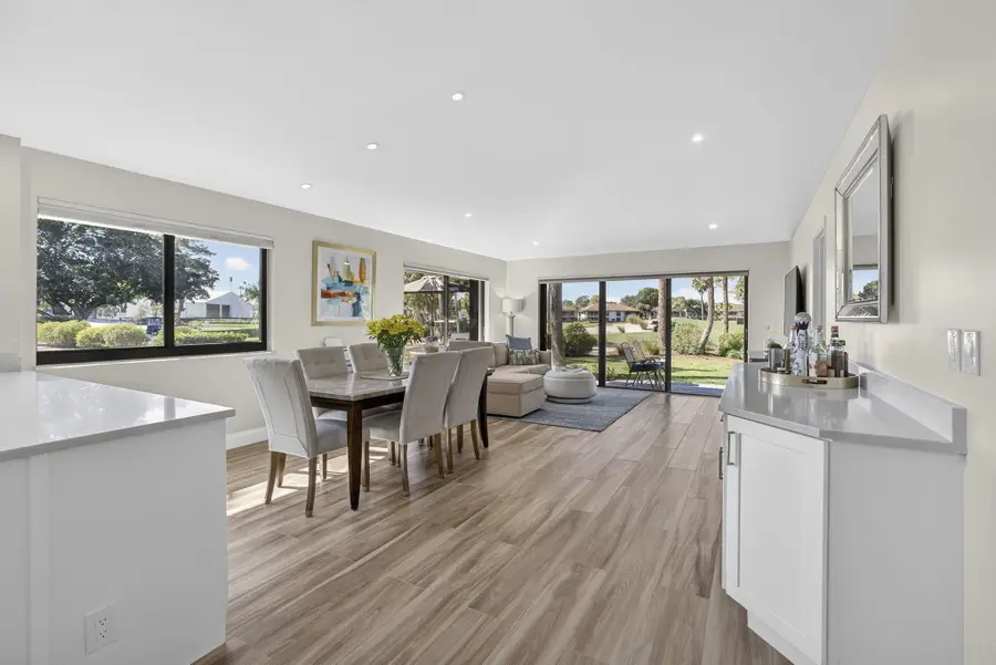 516 Club Drive, Palm Beach Gardens, FL 33418 - #2