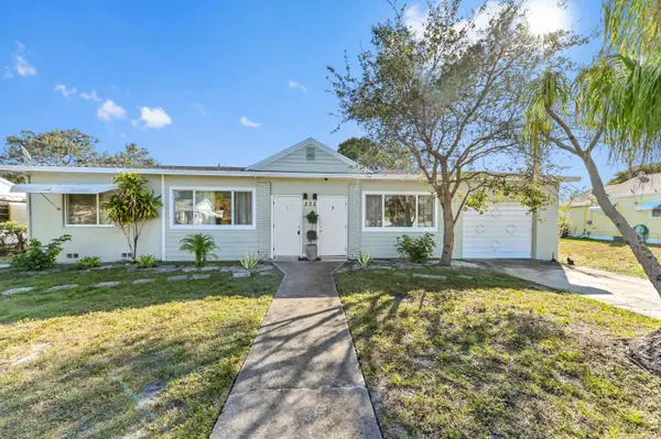 332 W Mango Street #1-2, Lantana, FL 33462