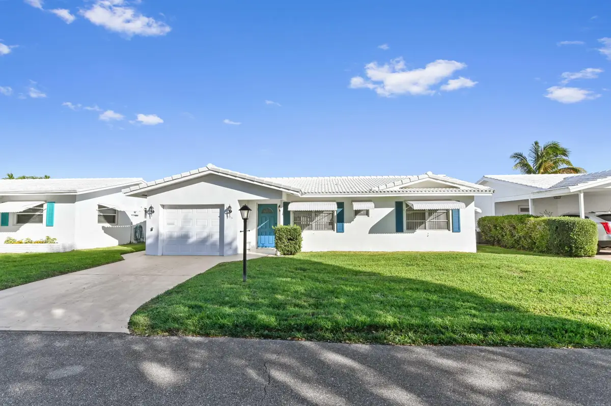 1105 Reposo Avenue, Boynton Beach, FL 33426 - #1