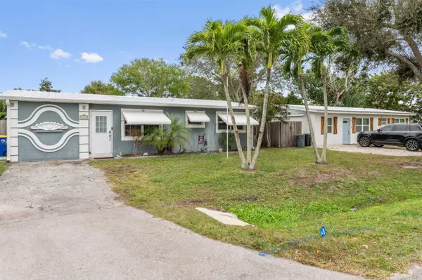 5709 SE Indigo Avenue, Stuart, FL 34997